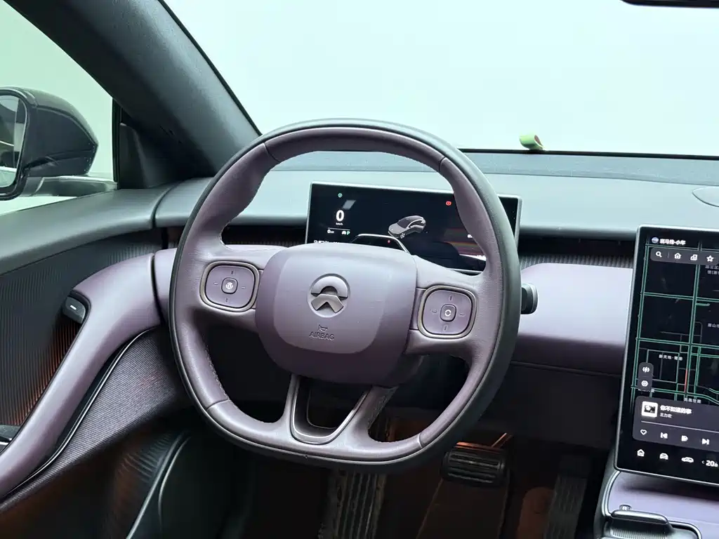 NIO ET5T — миниатюра 16