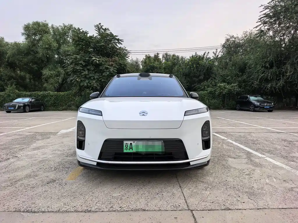 NIO ES8 — миниатюра 2