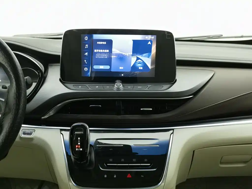Buick GL8 — миниатюра 12
