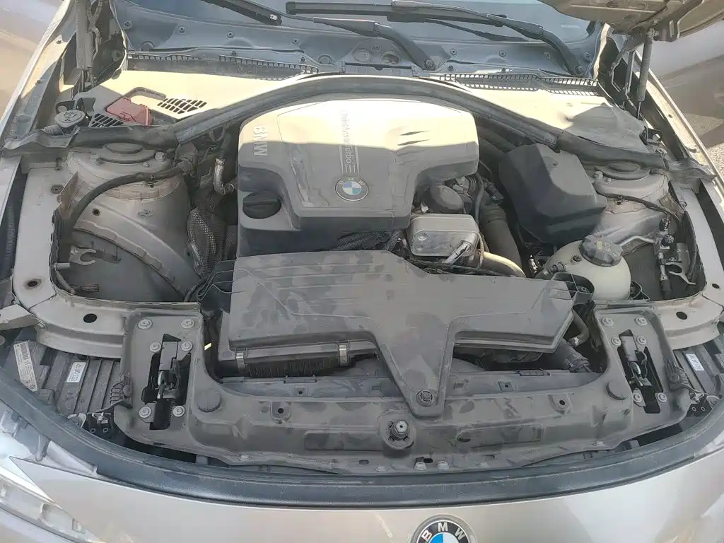BMW 3 Series — миниатюра 11