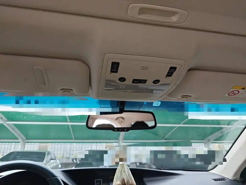 Lexus ES — миниатюра 18
