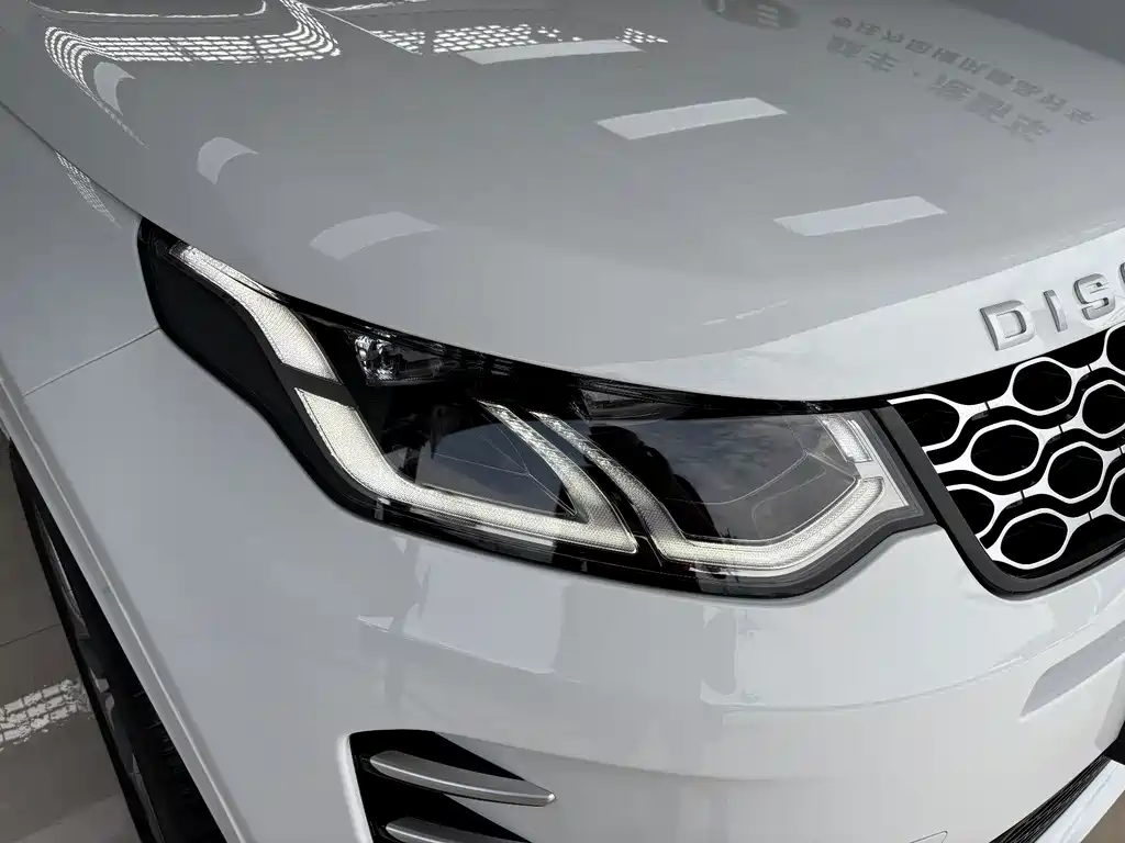 Land Rover Discovery Sport — миниатюра 8