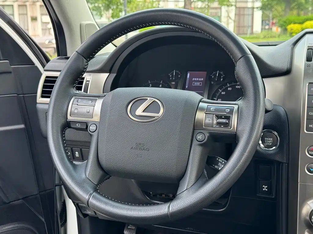 Lexus GX — миниатюра 9