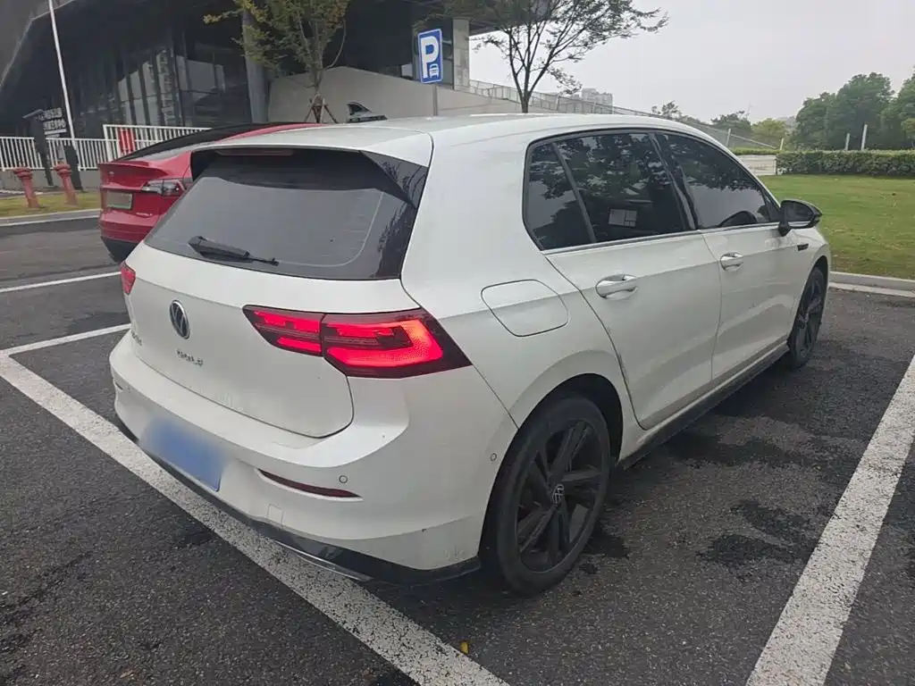 Volkswagen Golf — миниатюра 7