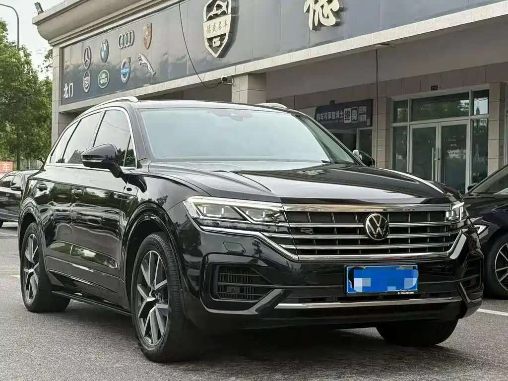 Volkswagen Touareg — миниатюра 3