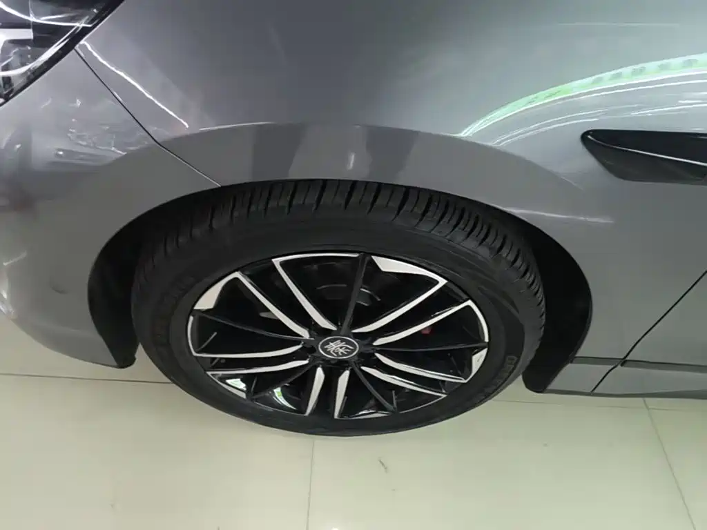 BYD Qin L — миниатюра 23