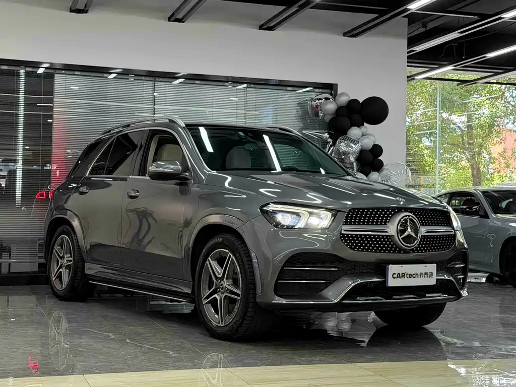 Mercedes-Benz GLE (Import) — миниатюра 3