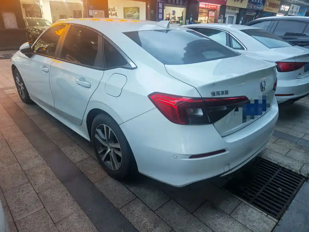 Honda Civic — миниатюра 6