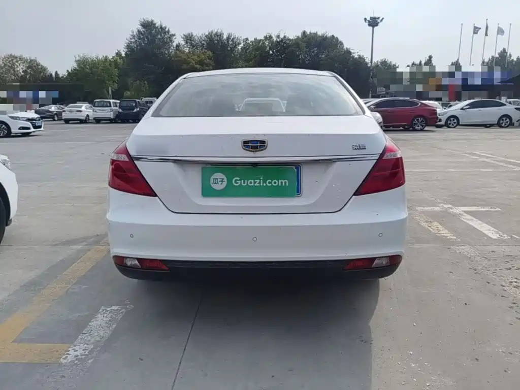 Geely Emgrand — миниатюра 6