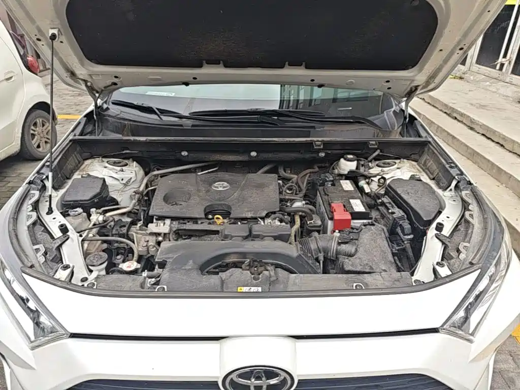 Toyota RAV4 — миниатюра 20