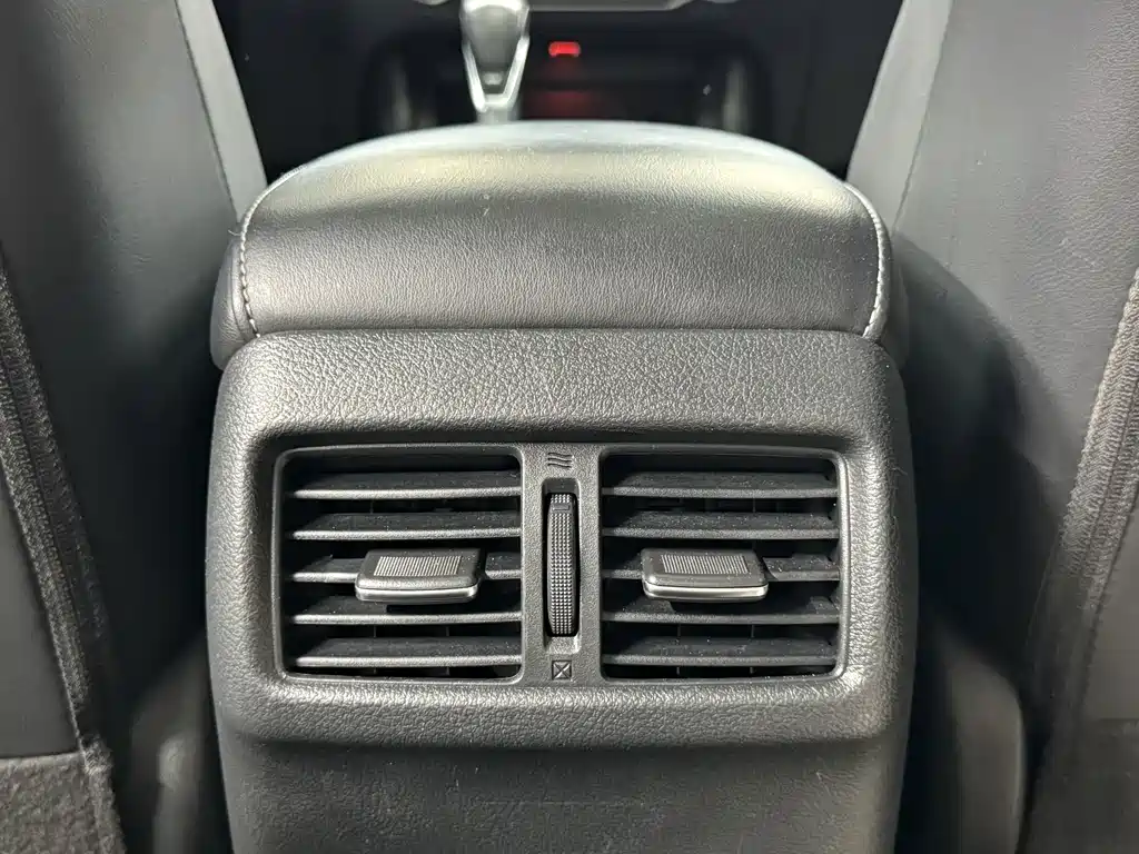 Nissan Sylphy — миниатюра 16