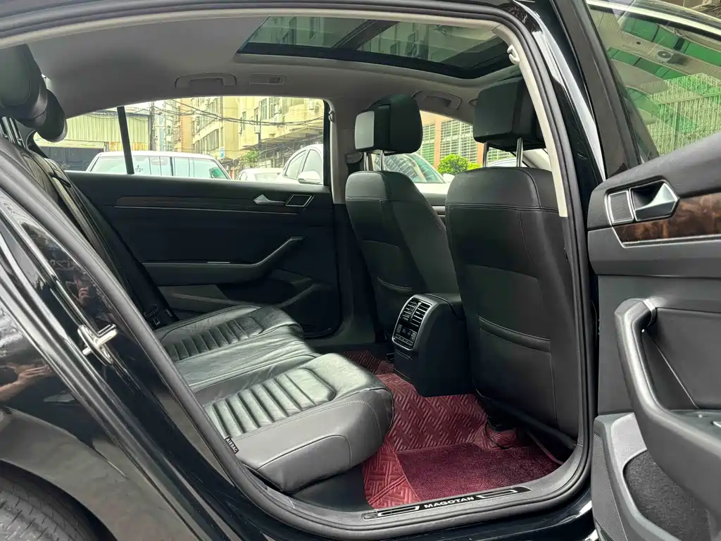 Volkswagen Magotan 2018 330TSI DSG Luxury