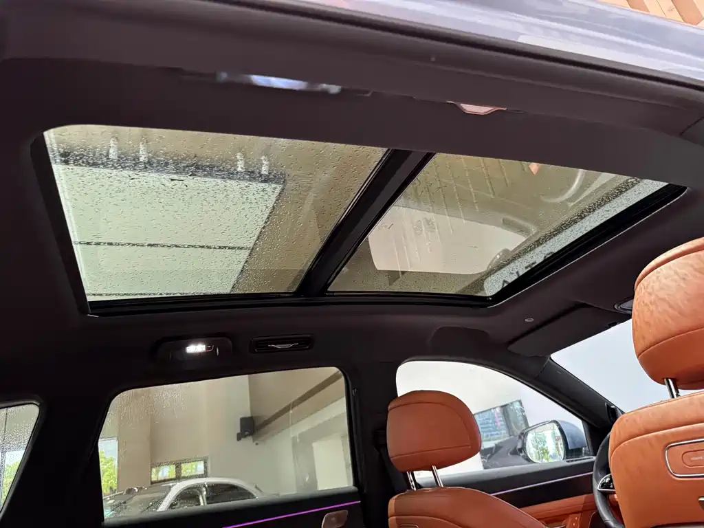 AITO ASK THE WORLD M7