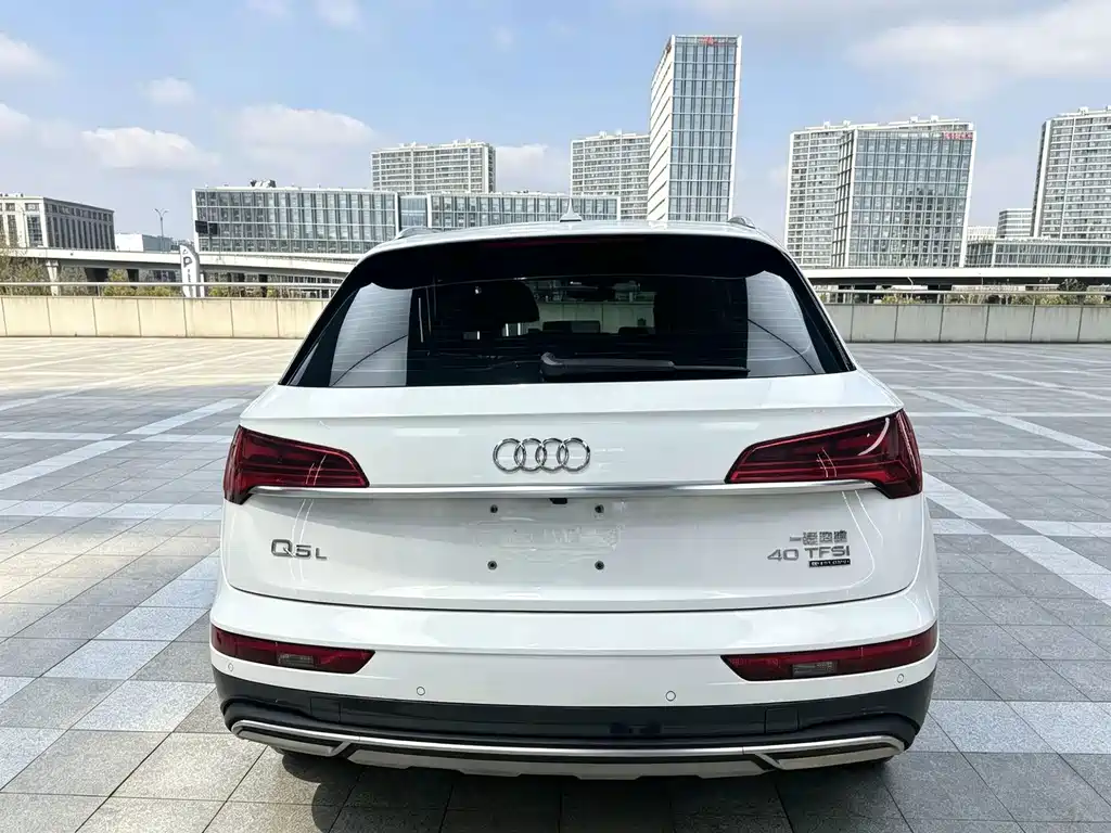 Audi Q5L — миниатюра 7