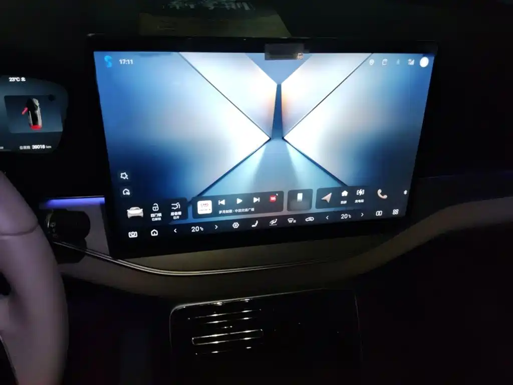 BYD Tang New Energy — миниатюра 6