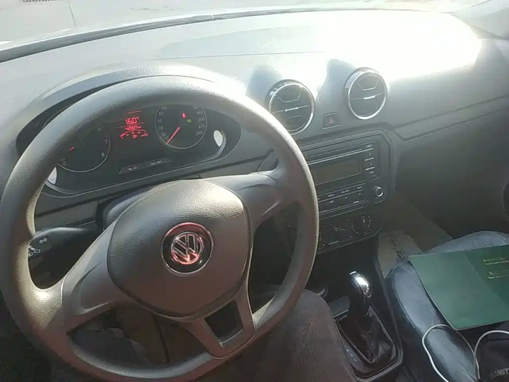 Volkswagen Jetta — миниатюра 10