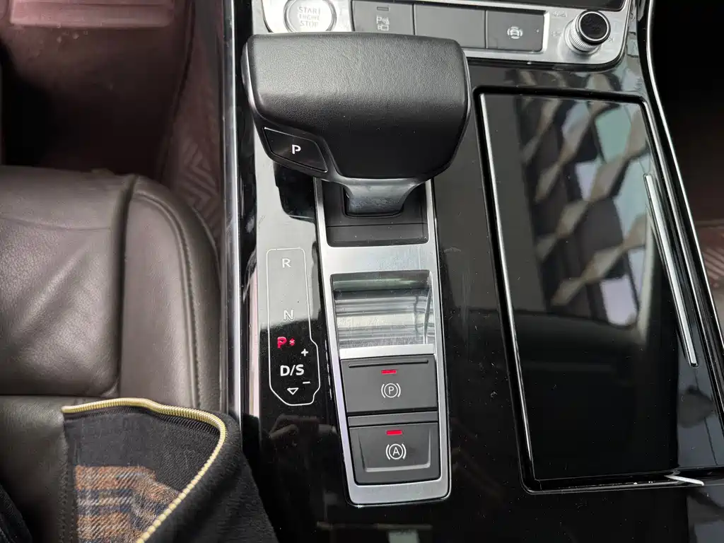 Audi A8 2018 A8L 55 TFSI quattro Elite