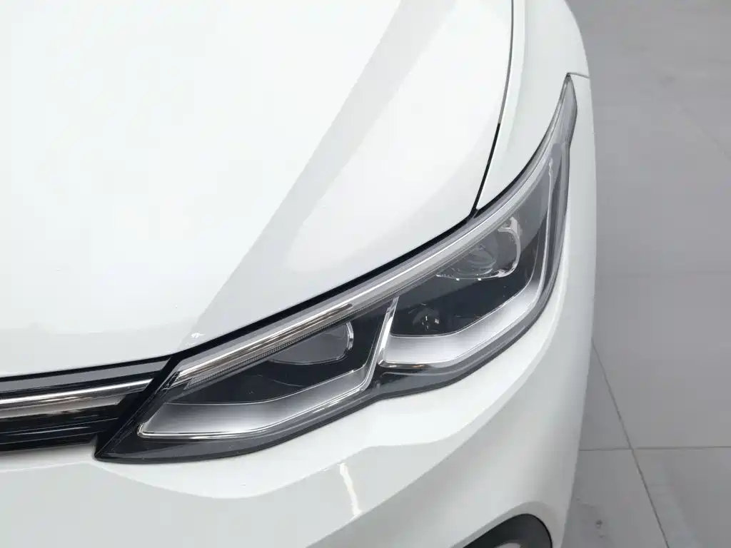 Volkswagen Golf — миниатюра 7
