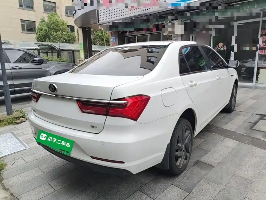 BYD Qin NEV — миниатюра 7