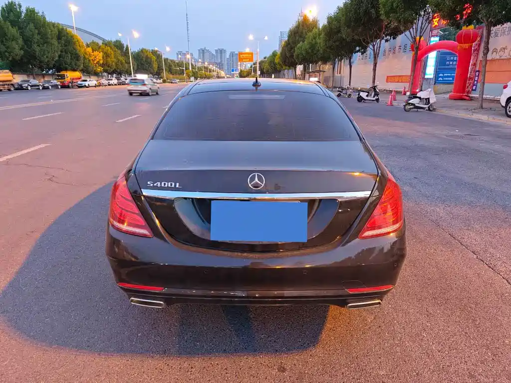 Mercedes-Benz S-Class — миниатюра 8