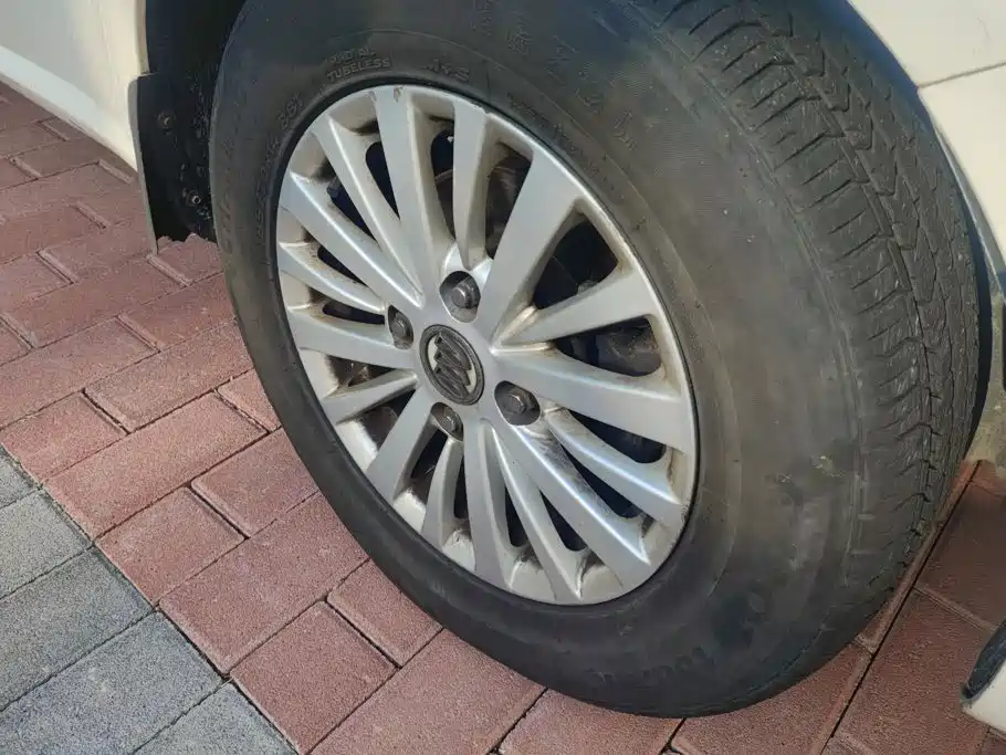 Buick Excelle — миниатюра 6