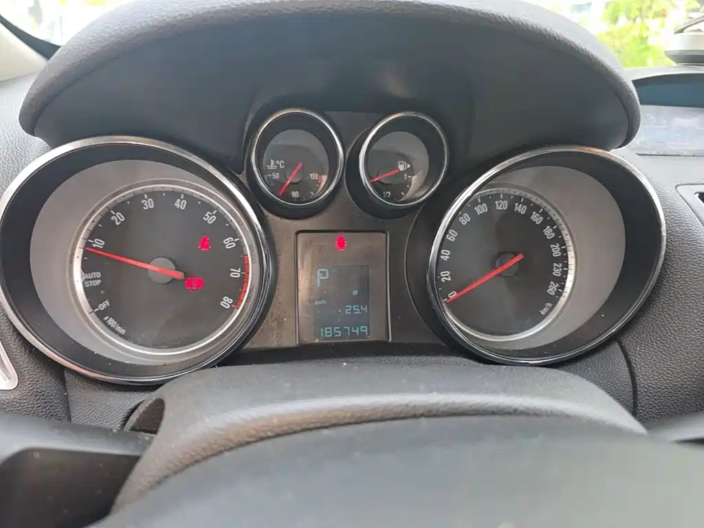 Buick Encore — миниатюра 12