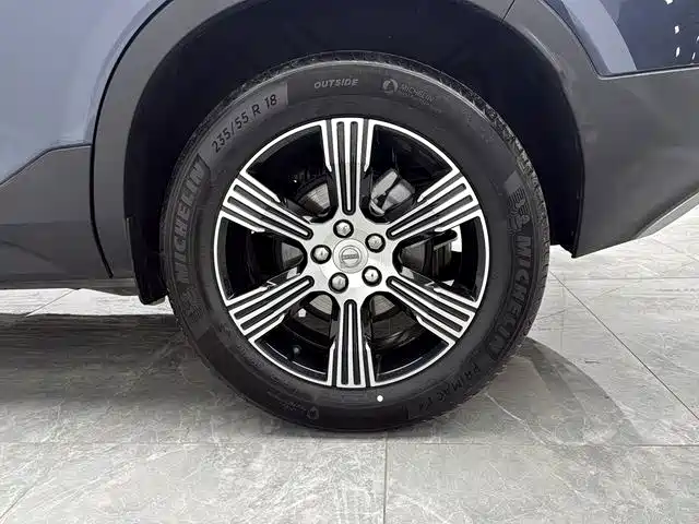 Volvo XC40 — миниатюра 16