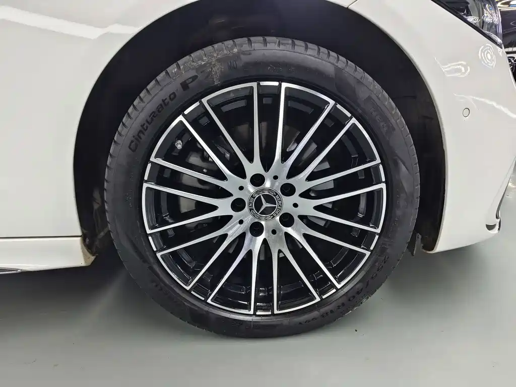 Mercedes-Benz C-Class — миниатюра 15