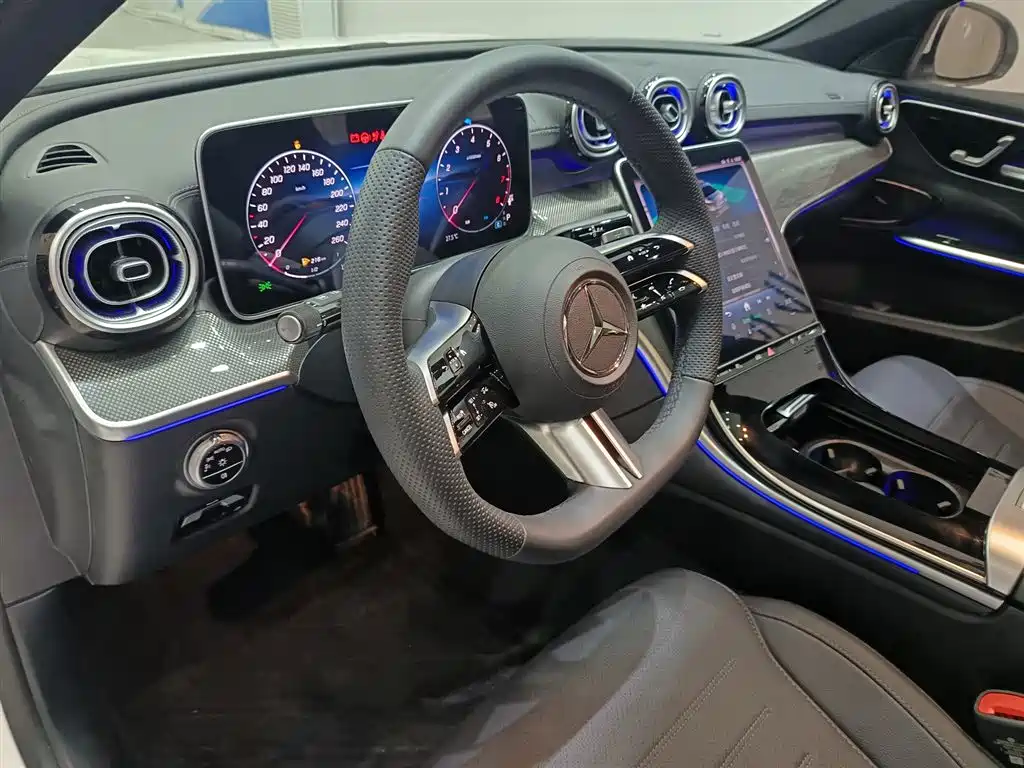 Mercedes-Benz C-Class C 2025 C 260 L Sport