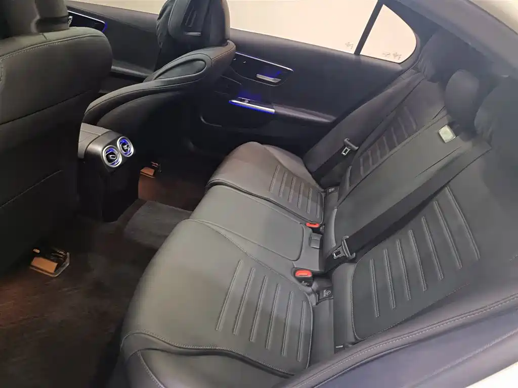 Mercedes-Benz C-Class C 2025 C 260 L Sport