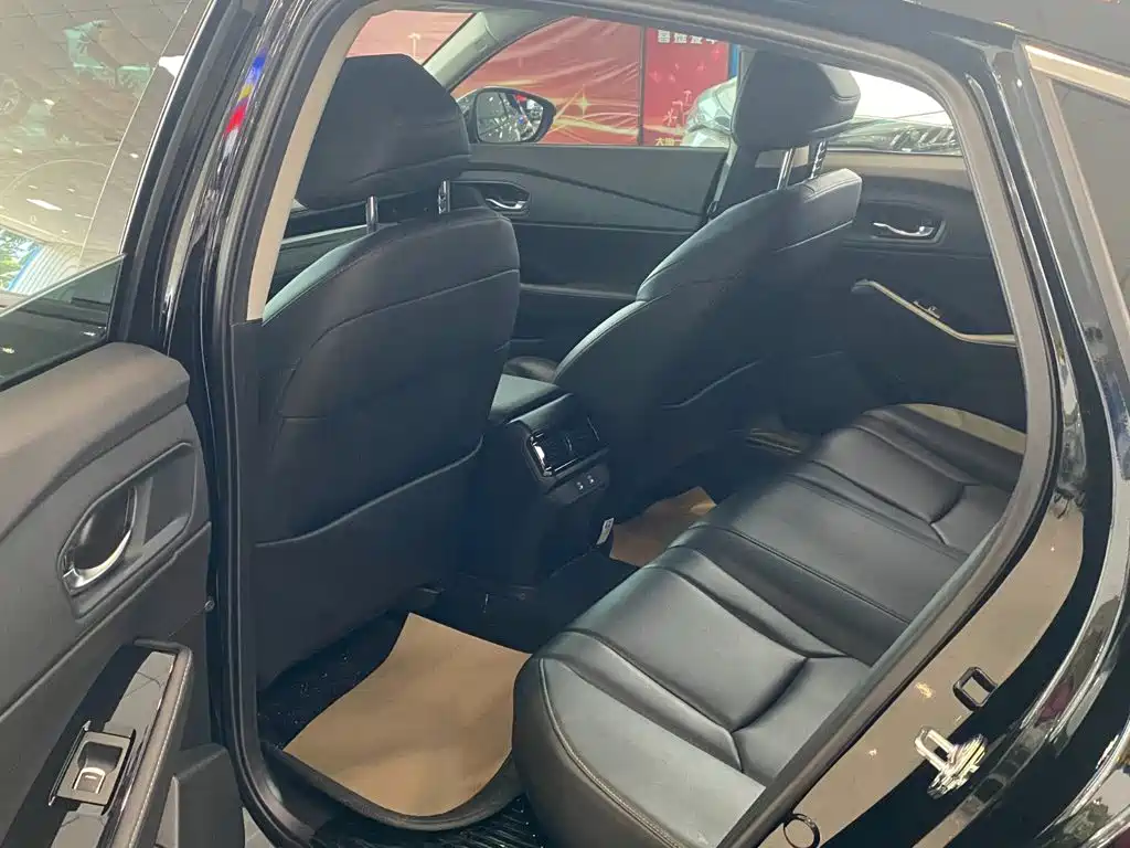 Honda Inspire — миниатюра 7