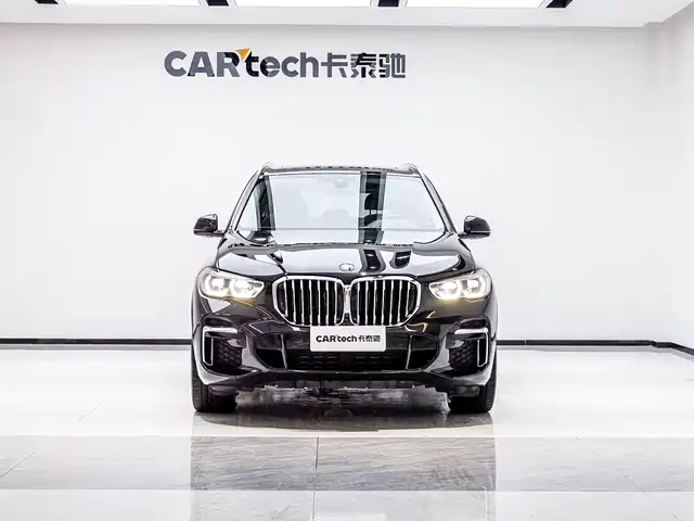BMW  X5 2022