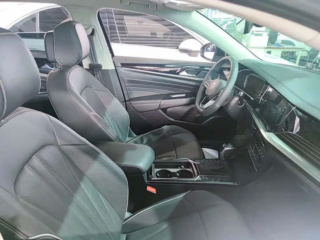 Volkswagen Passat — миниатюра 4