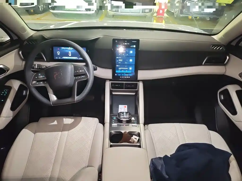 BYD Yuan UP — миниатюра 10