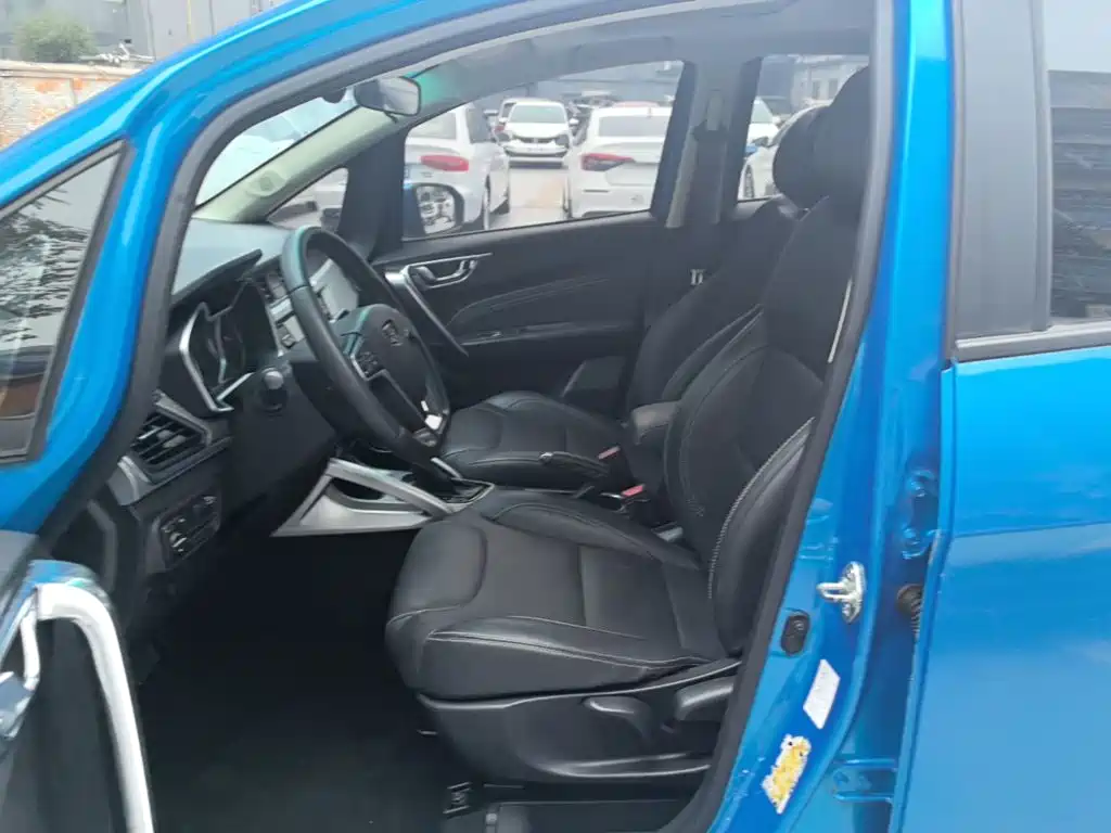 Geely Vision X3 — миниатюра 15