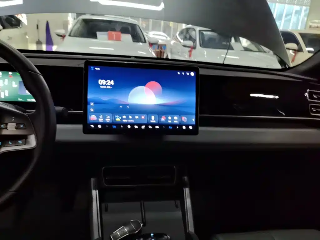 BYD Qin L — миниатюра 13