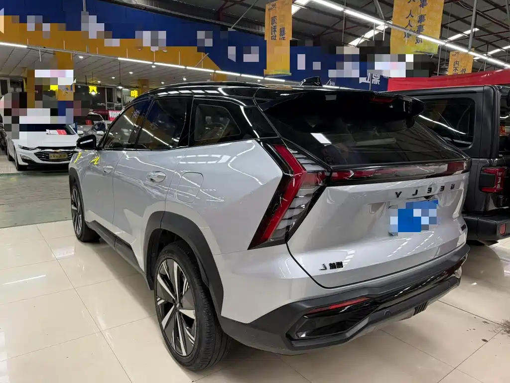 Geely Boyue L — миниатюра 15