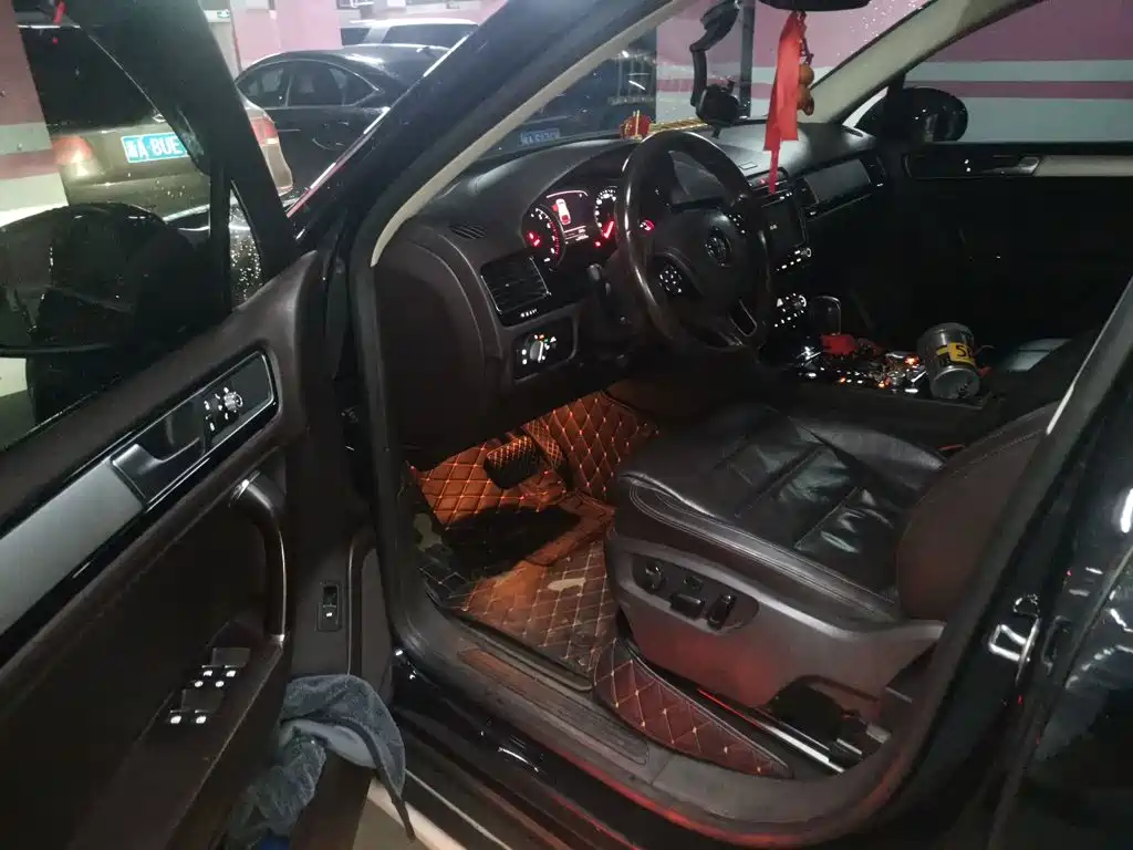 Volkswagen Touareg — миниатюра 14