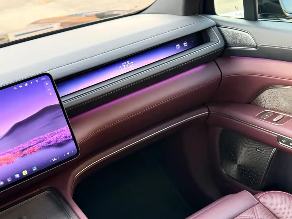 NIO ES8 — миниатюра 14