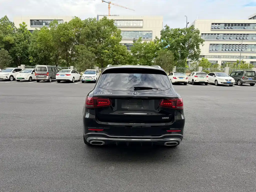 Mercedes-Benz GLC — миниатюра 7