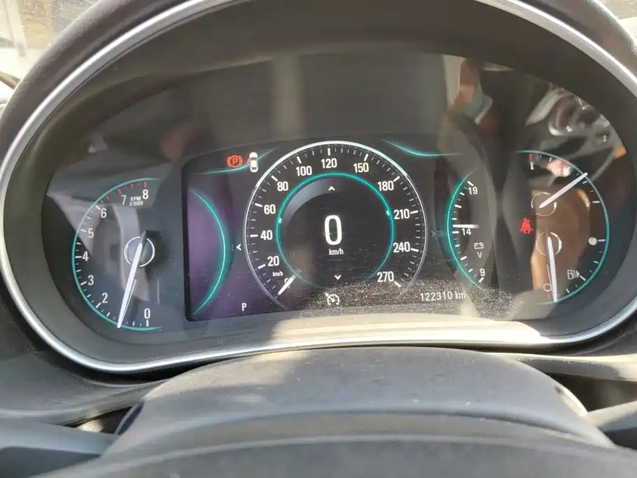 Buick Regal — миниатюра 14