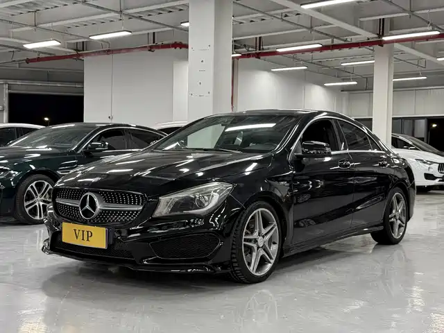 MERCEDES-BENZ CLA