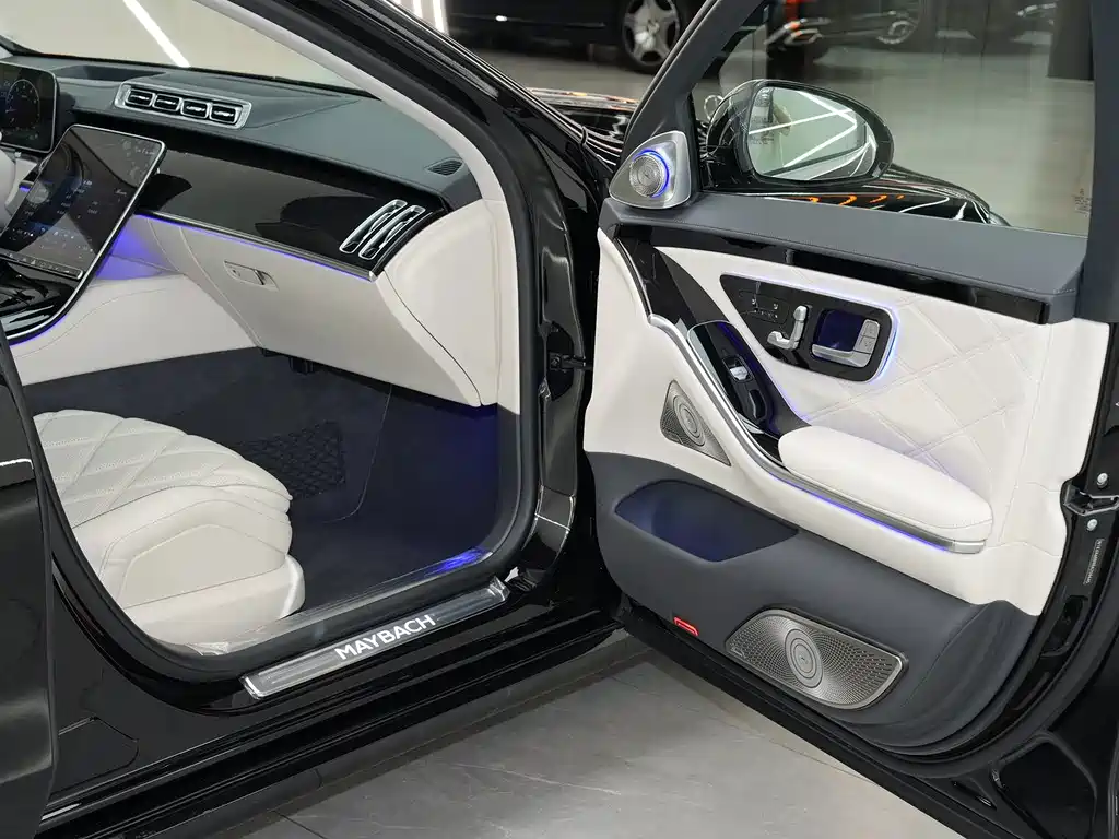 Mercedes-Benz S-Class — миниатюра 15