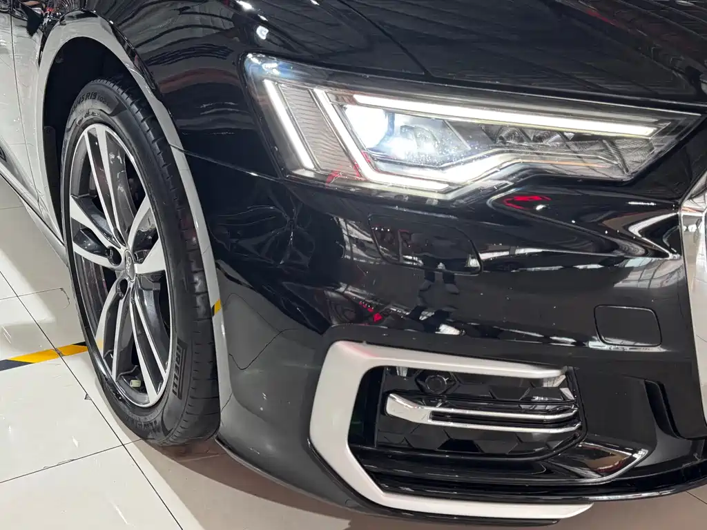 Audi A6L — миниатюра 4