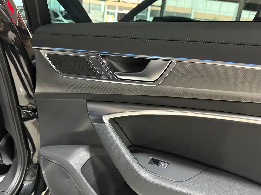 Audi A6L — миниатюра 14