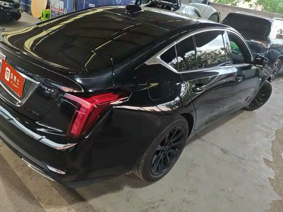 Cadillac CT5 — миниатюра 2