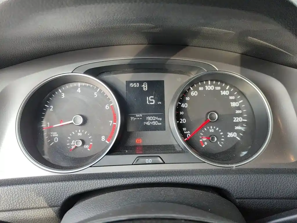 Volkswagen Golf — миниатюра 7