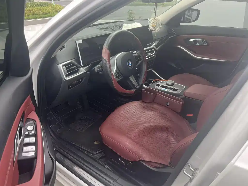 BMW i3 — миниатюра 7