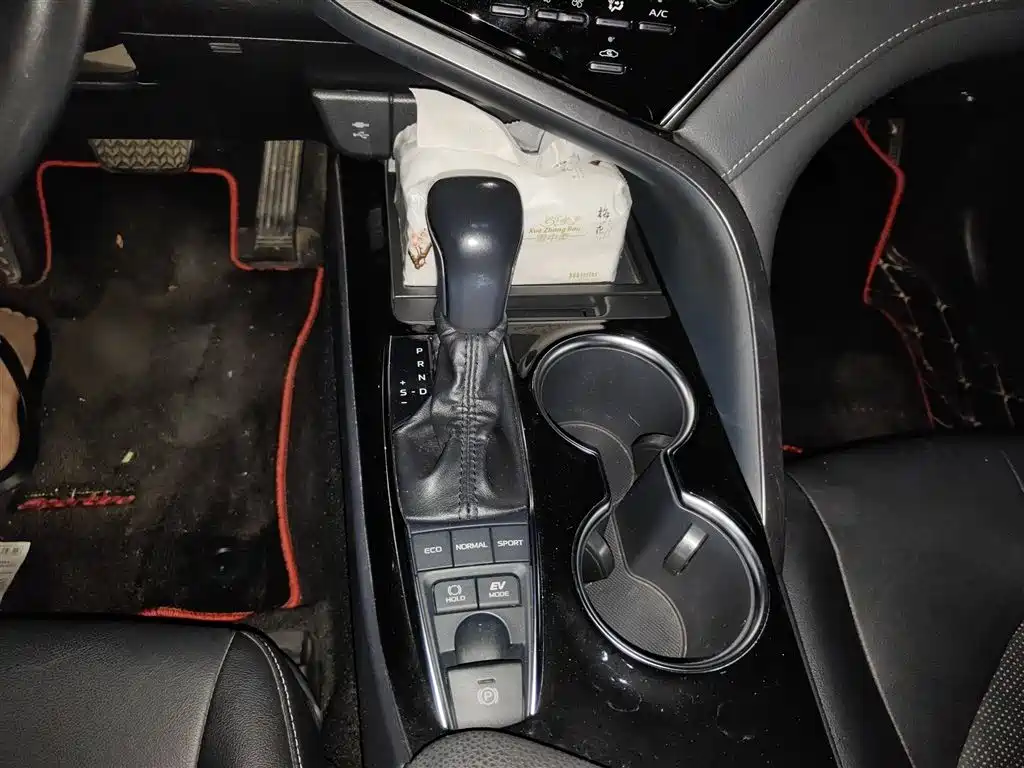 Toyota Camry 2019 2.5HS VI