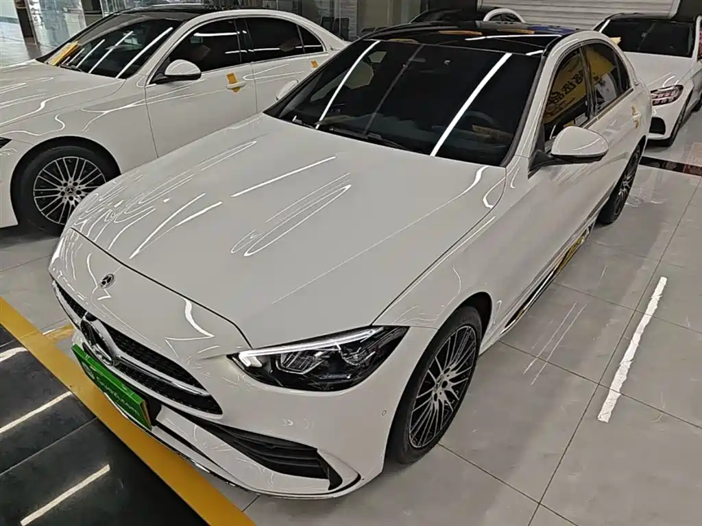 Mercedes-Benz C-Class 2025
